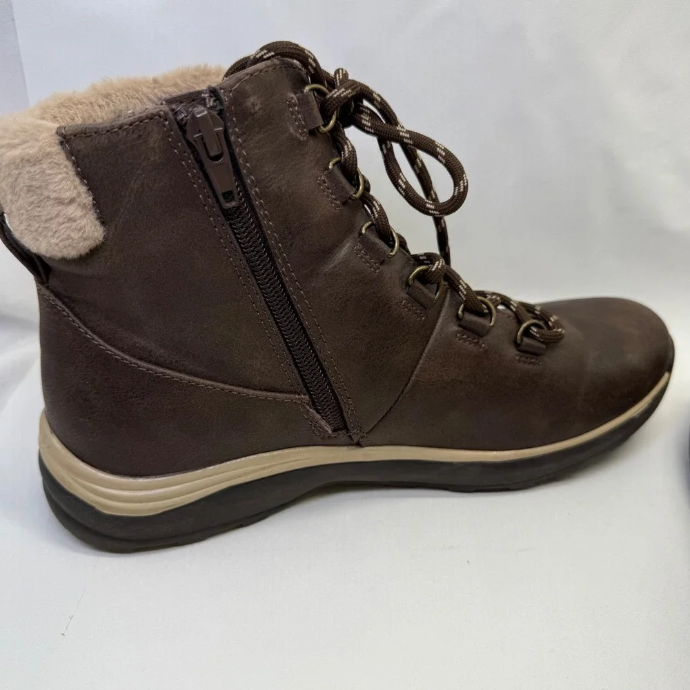 Baretraps Yanty Ankle Boots Faux Fur Collar Lace Up Comfort Brown‎ 8.5M Winter